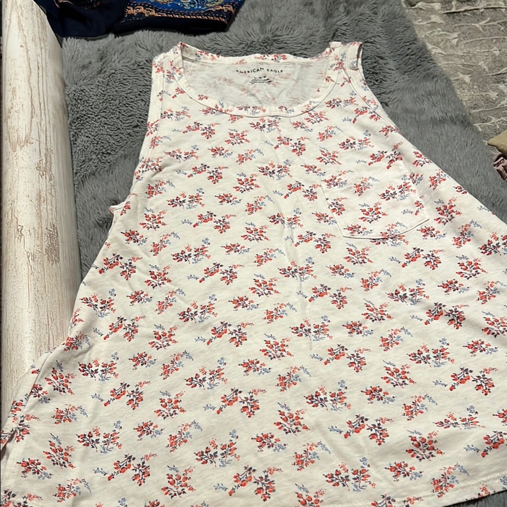 American Eagle Outfitters Floral Tank Top - Cream and Red